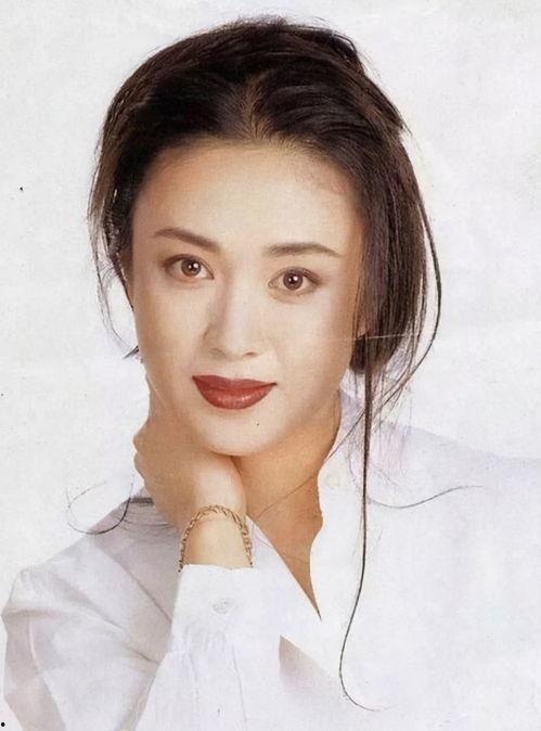 现在的傅艺伟生活照,傅艺伟的优雅生活剪影